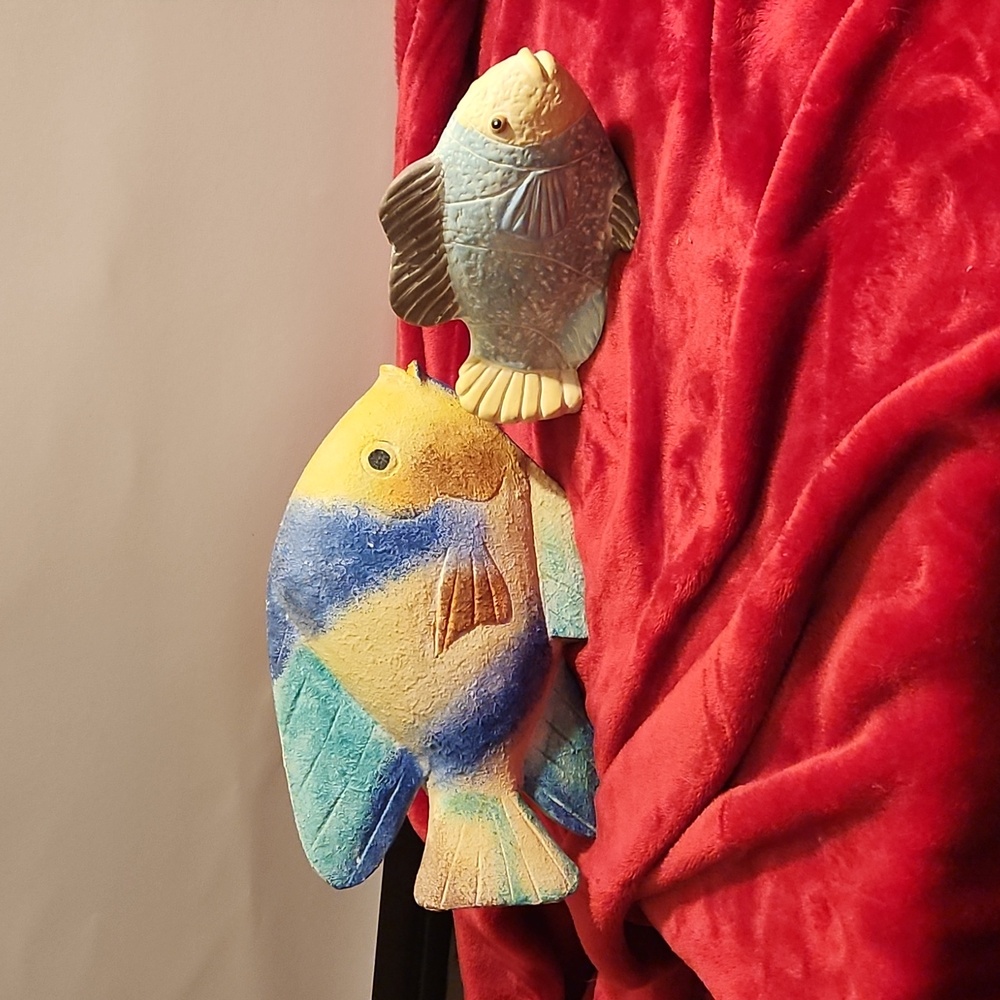Fish figurines